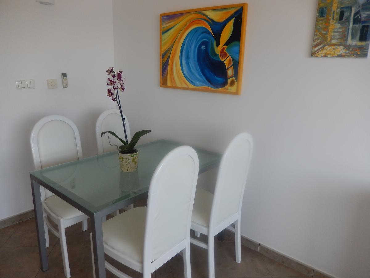 Apartments Oklopcic Трогир Экстерьер фото